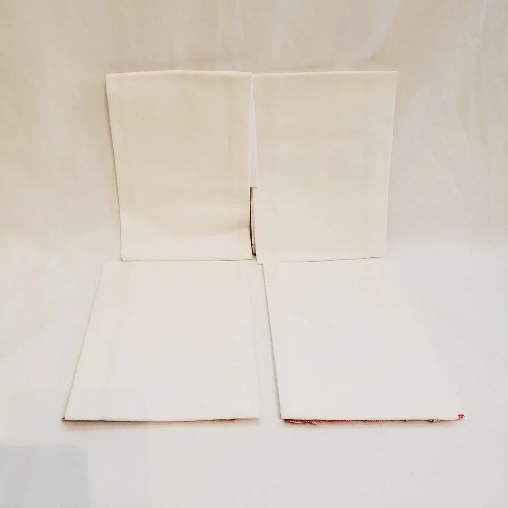 Set Of 4 Holiday Bells Embroidered Napkins 14